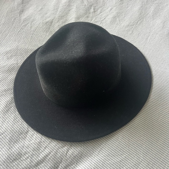 Brand New Gigi Pip Zephyr Rancher in black. S/M. - Picture 3 of 5